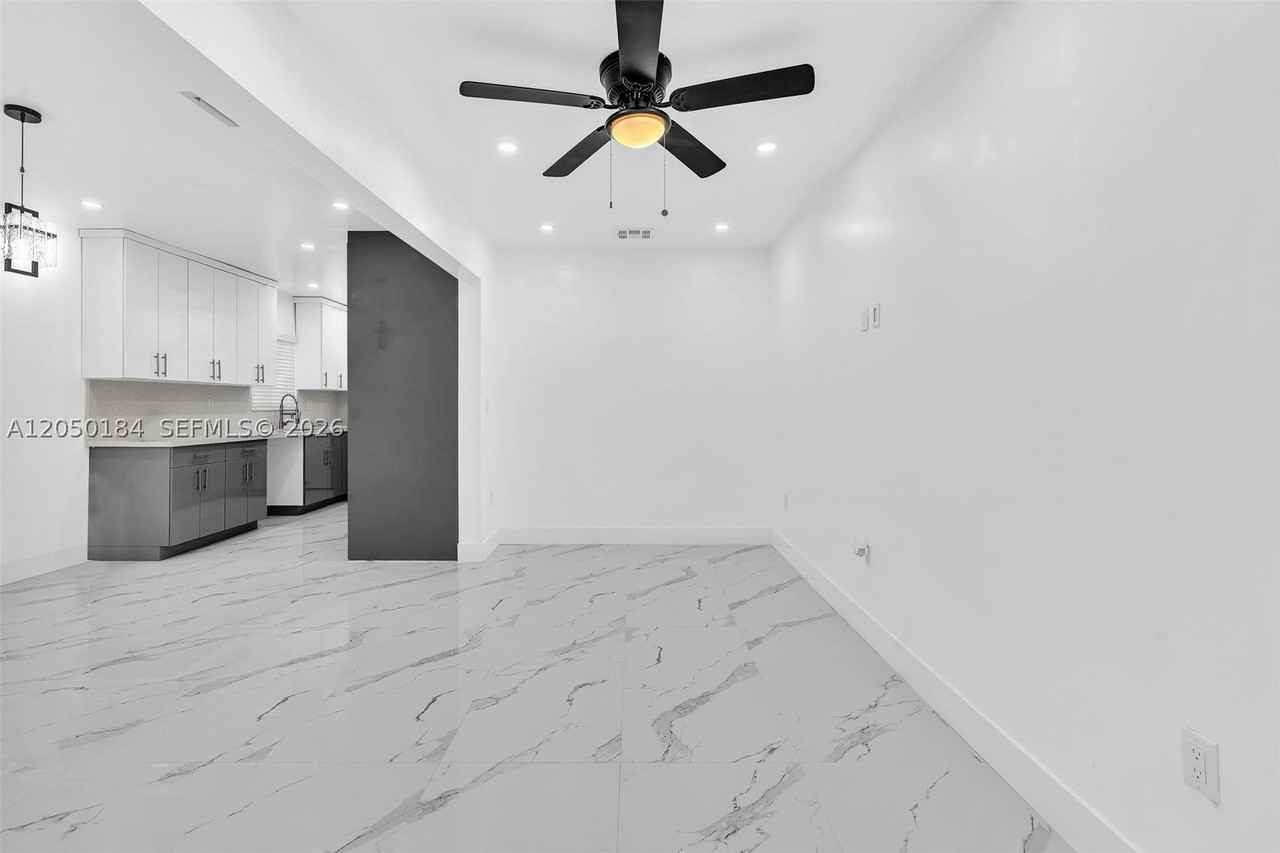 5850 Ne 3rd Ave #1 - Photo 7 of 24