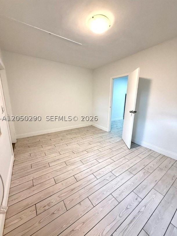 669 Nw 28th St #4 - Photo 5 of 12