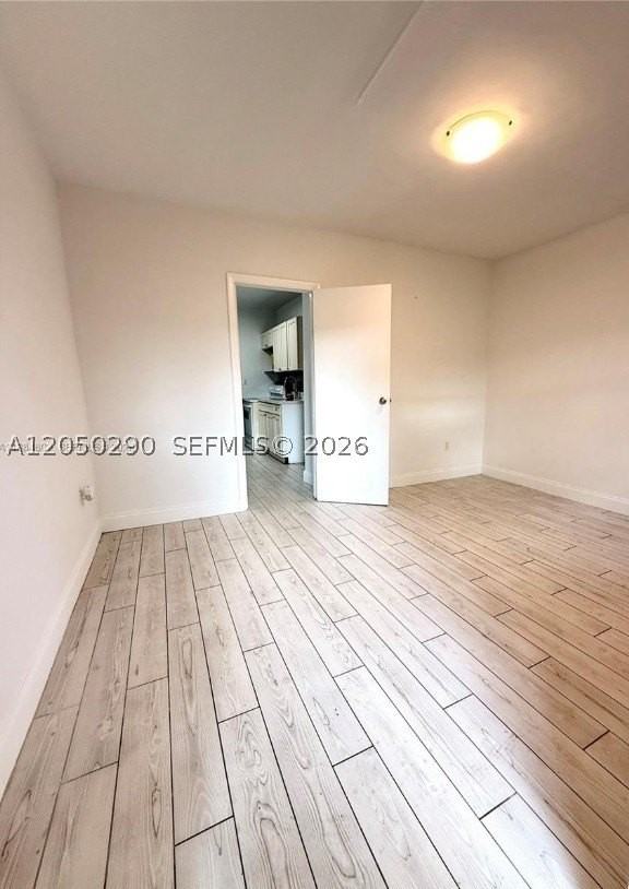 669 Nw 28th St #4 - Photo 6 of 12