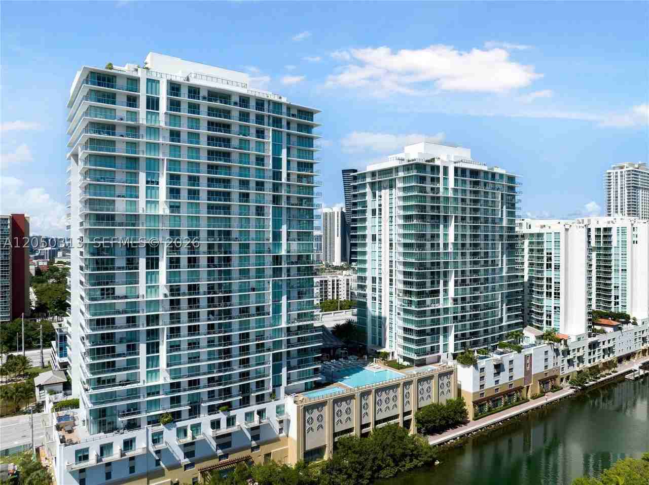 330 Sunny Isles Blvd