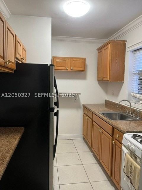 1265 W 24th St #121 - Photo 4 of 18