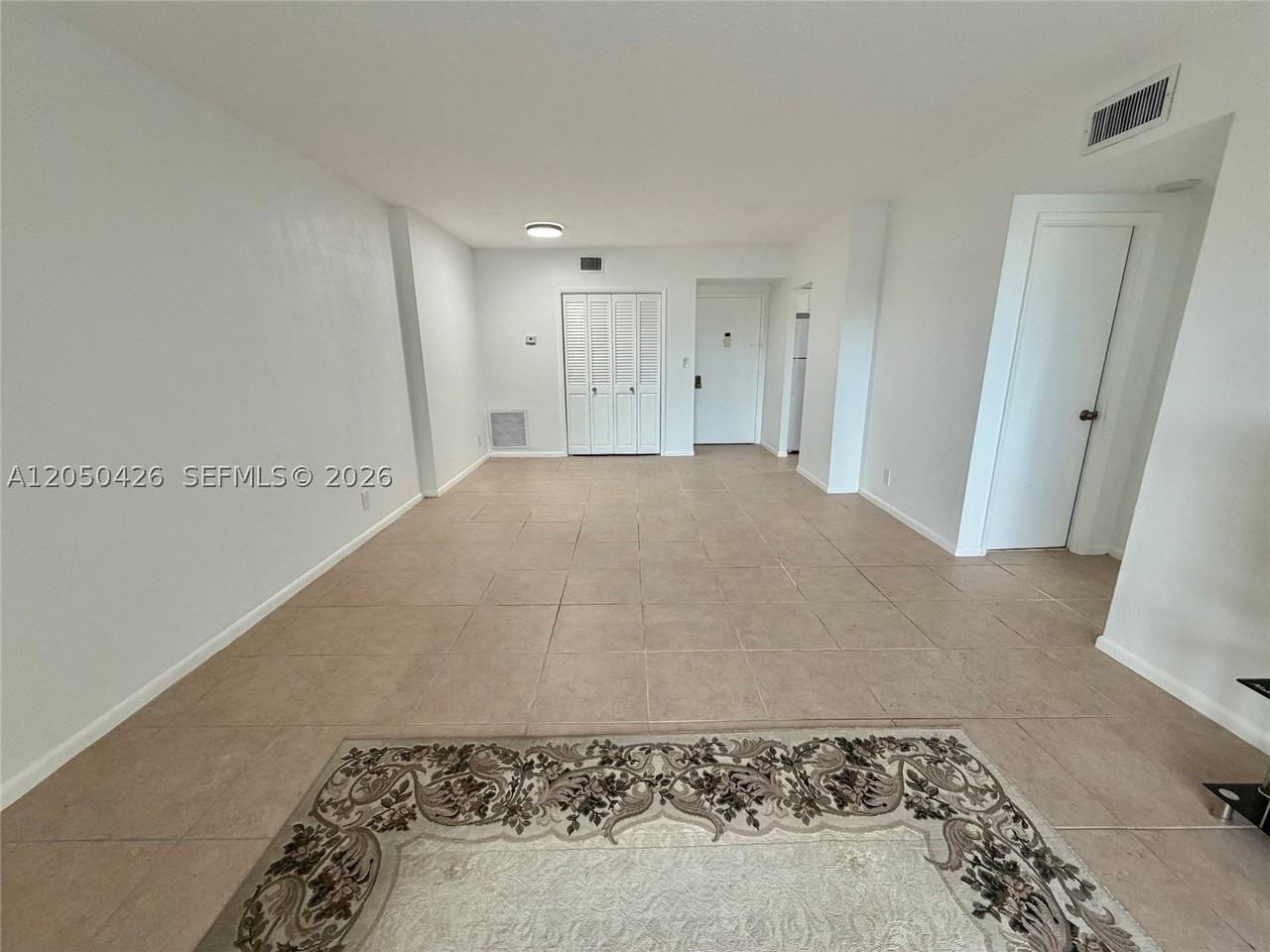 4400 Hillcrest Dr #308A - Photo 3 of 18