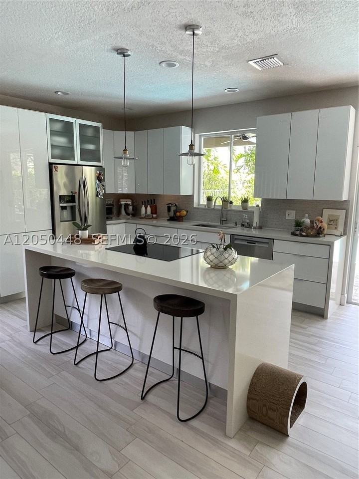 485 Silver Palm Way #485 - Photo 6 of 41