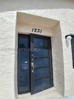 featured image of 1231 Sw 136th Pl #A