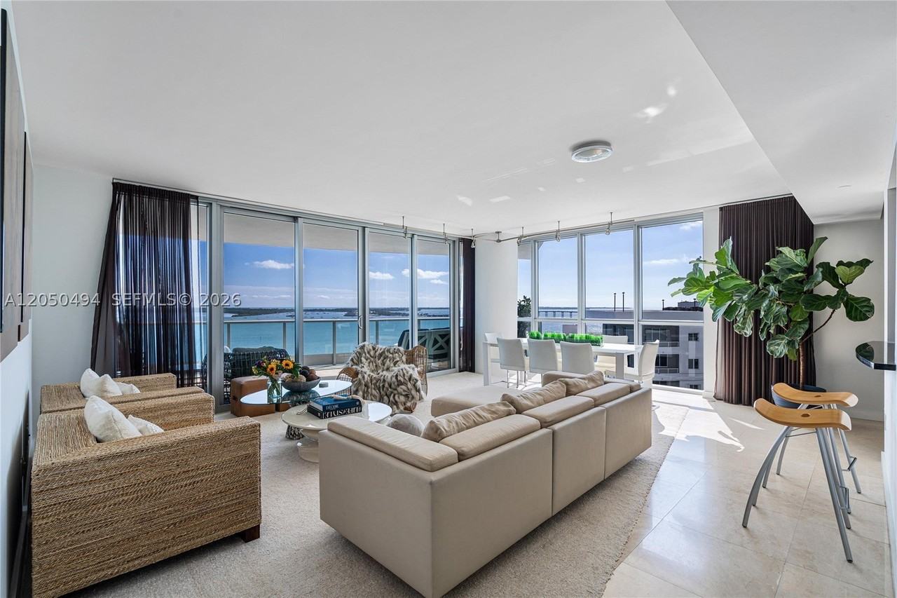 1331 Brickell Bay Dr #1611