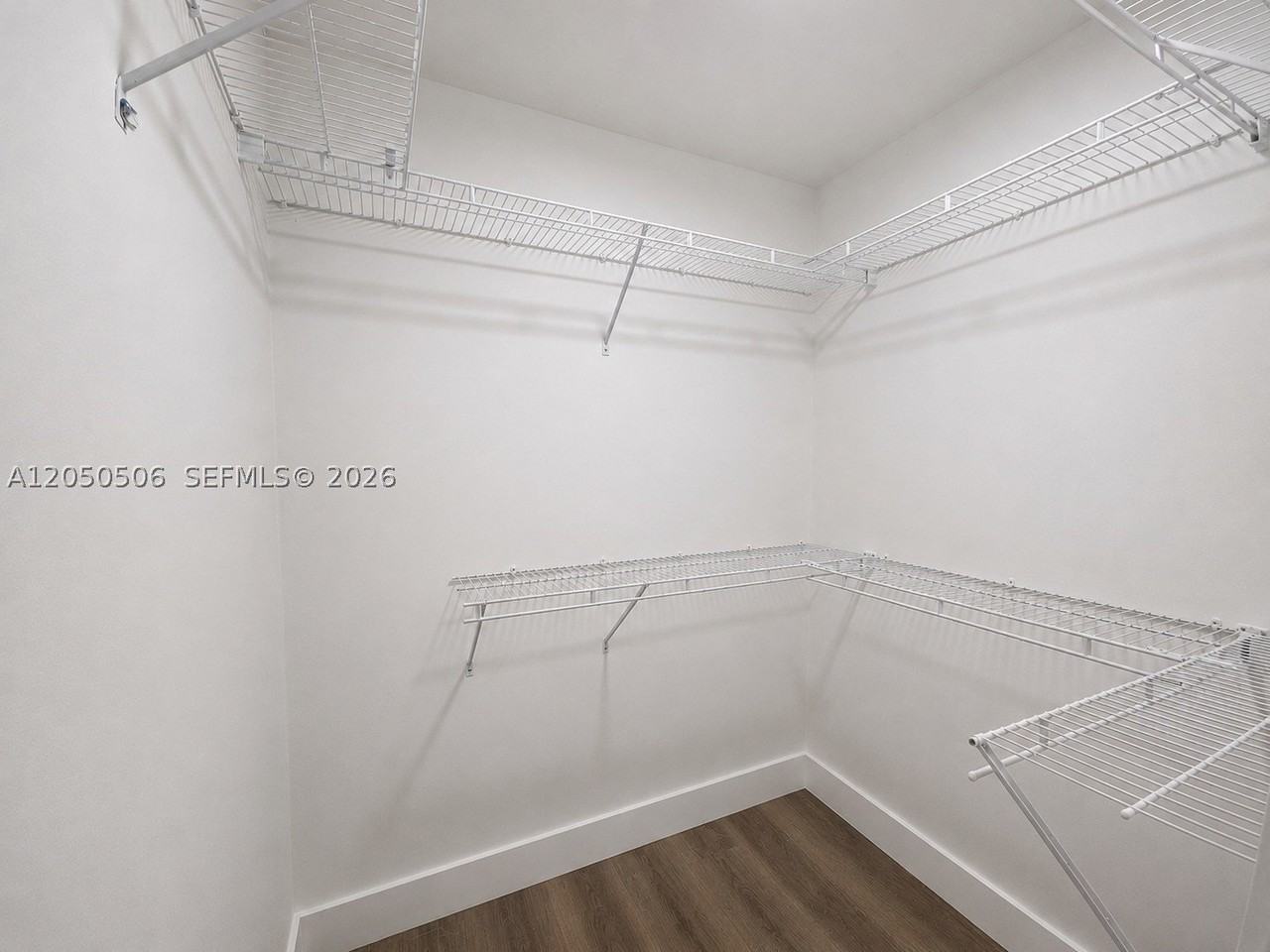 5190 E 1st Ave #B - Photo 5 of 8