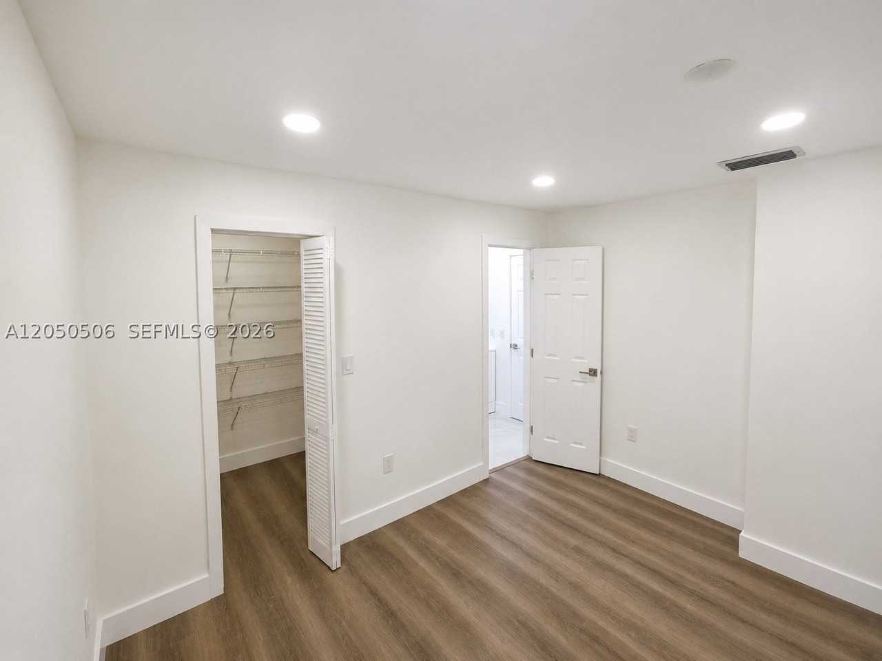 5190 E 1st Ave #B - Photo 7 of 8
