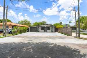 featured image of 2640 Sw 30th Ct #A