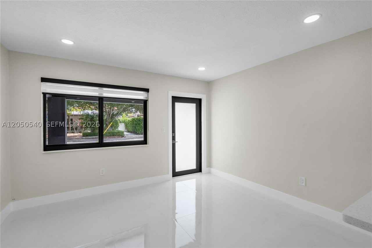 2640 Sw 30th Ct #A - Photo 7 of 25