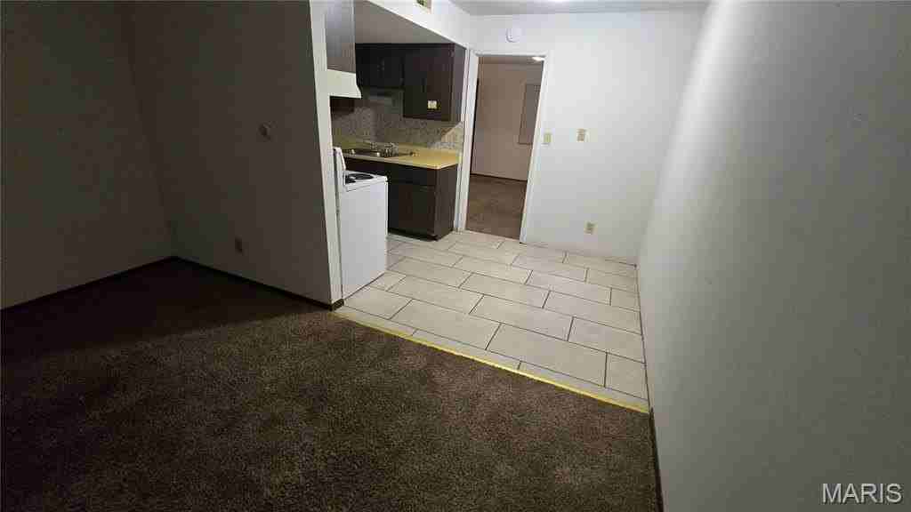 1908 Muren Blvd #7 - Photo 3 of 5