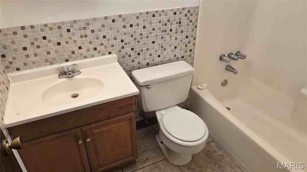 1908 Muren Blvd #7 - Photo 4 of 5