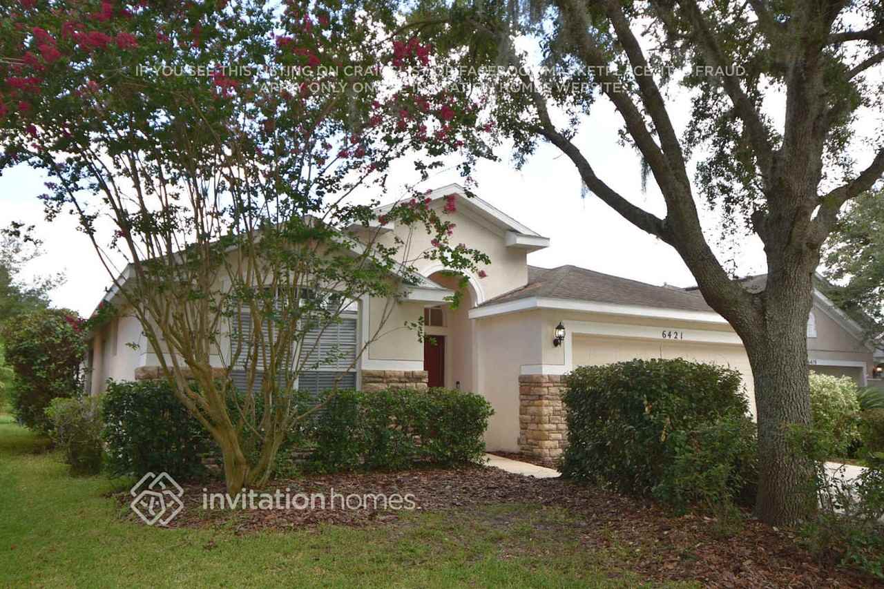 6421 Bridgecrest Dr - Photo 2 of 16