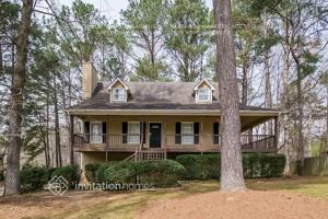 featured image of 40 Oak Landing Ln