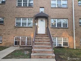143 College Dr - Photo 1 of 1
