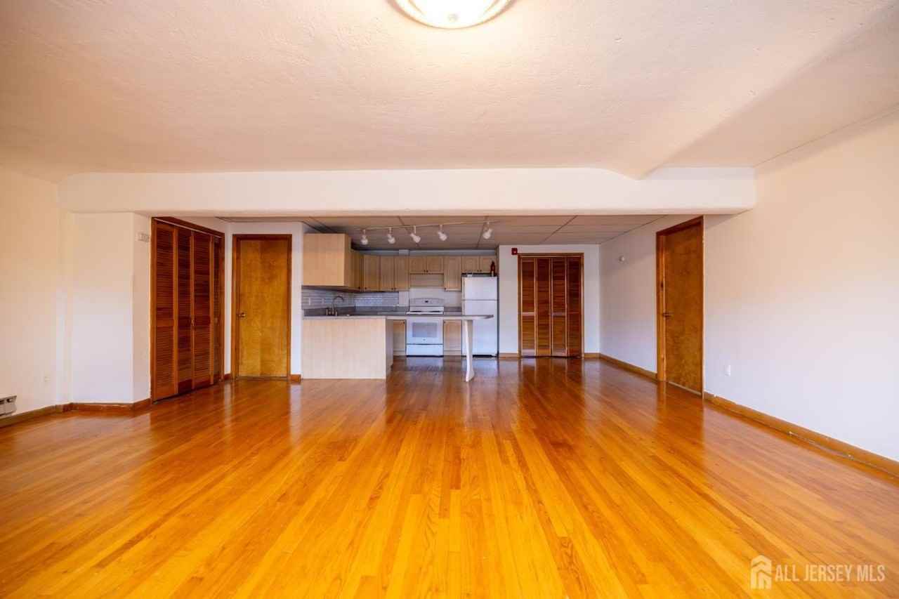 353 Springfield Ave - Photo 5 of 14