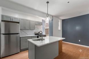 324 Eldert St #2B - Photo 1 of 1