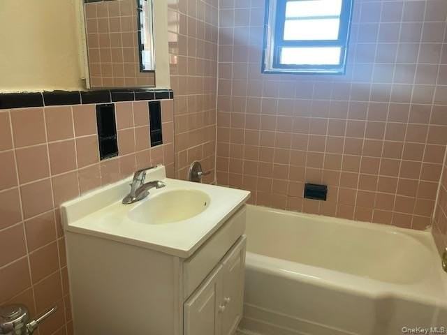 631 Beach 9th St #3A - Photo 6 of 8