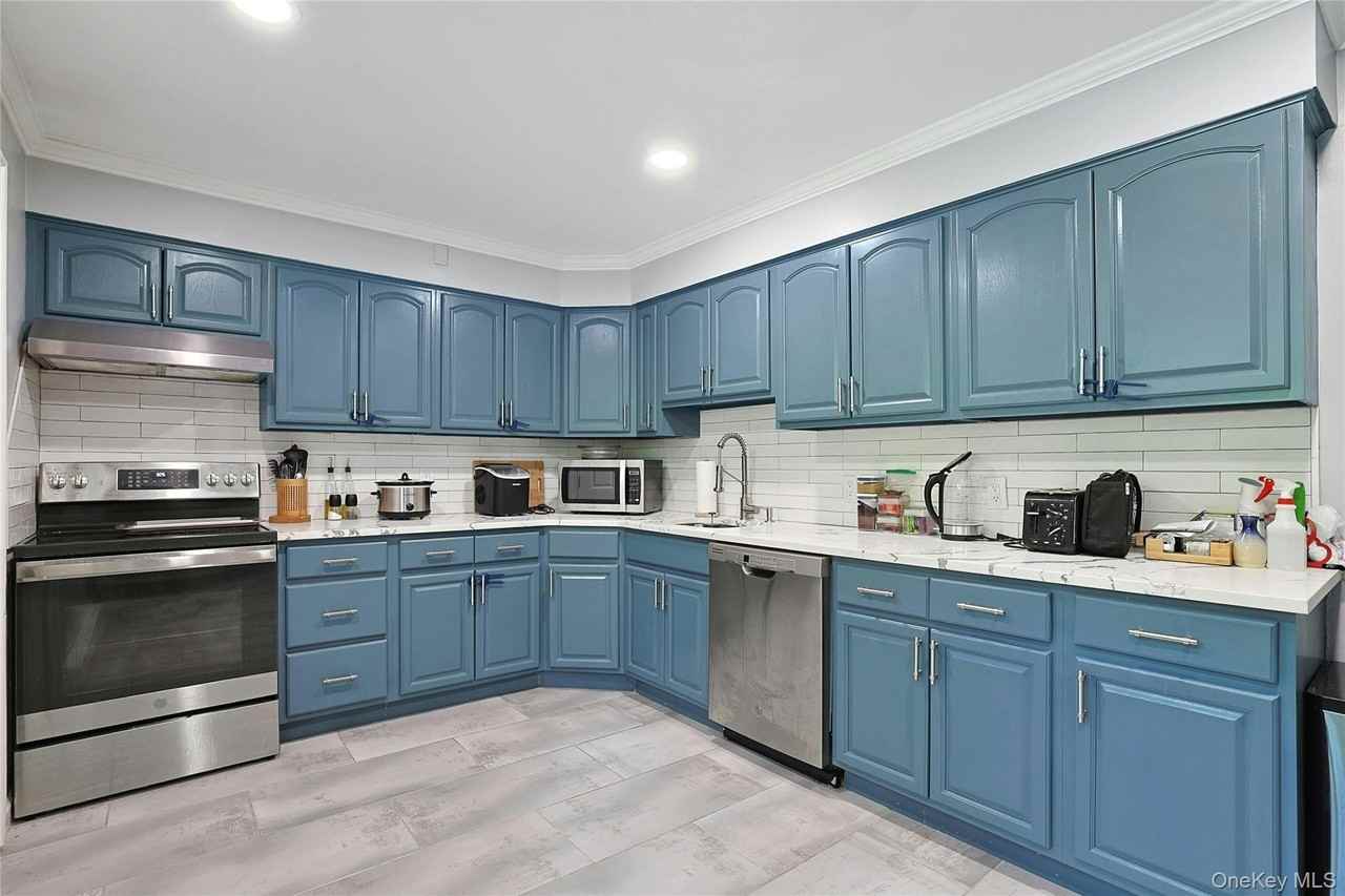 205 Old Mill Rd - Photo 7 of 20