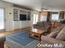707 W Olive St - Photo 3 of 22