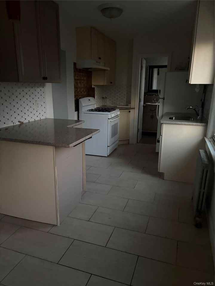 4312 23rd Ave #2 - Photo 4 of 6