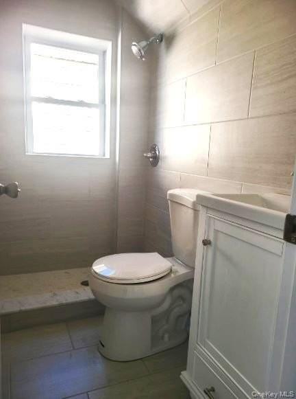75 Saint Johns Pl - Photo 6 of 6