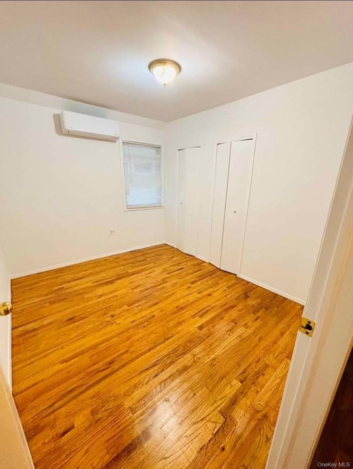 2939 Curtis St #1stFL - Photo 4 of 10