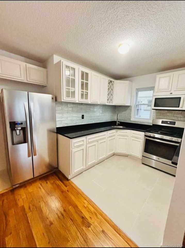 2939 Curtis St #1stFL - Photo 5 of 10