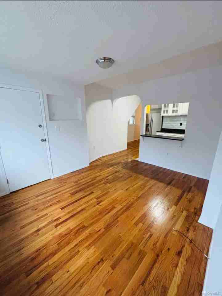 2939 Curtis St #1stFL - Photo 6 of 10