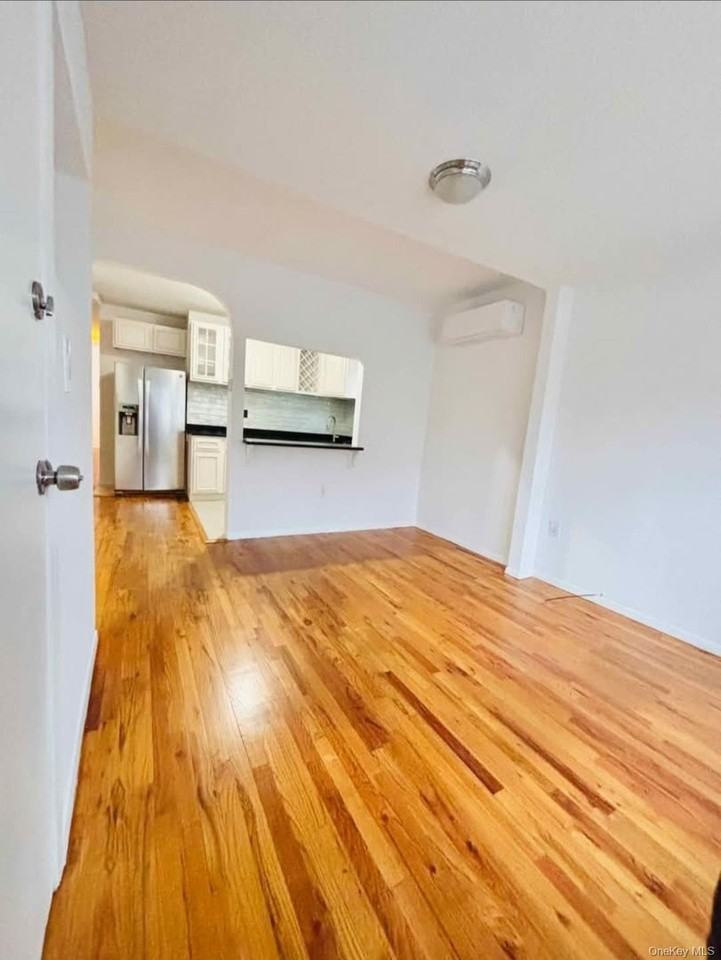 2939 Curtis St #1stFL - Photo 7 of 10