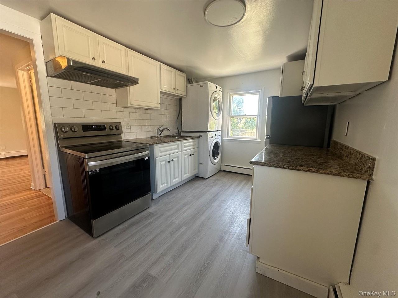 45 Landing Rd - Photo 3 of 13