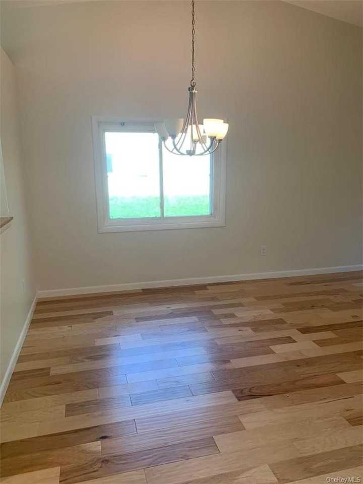85 N Middletown Rd #D2 - Photo 6 of 15