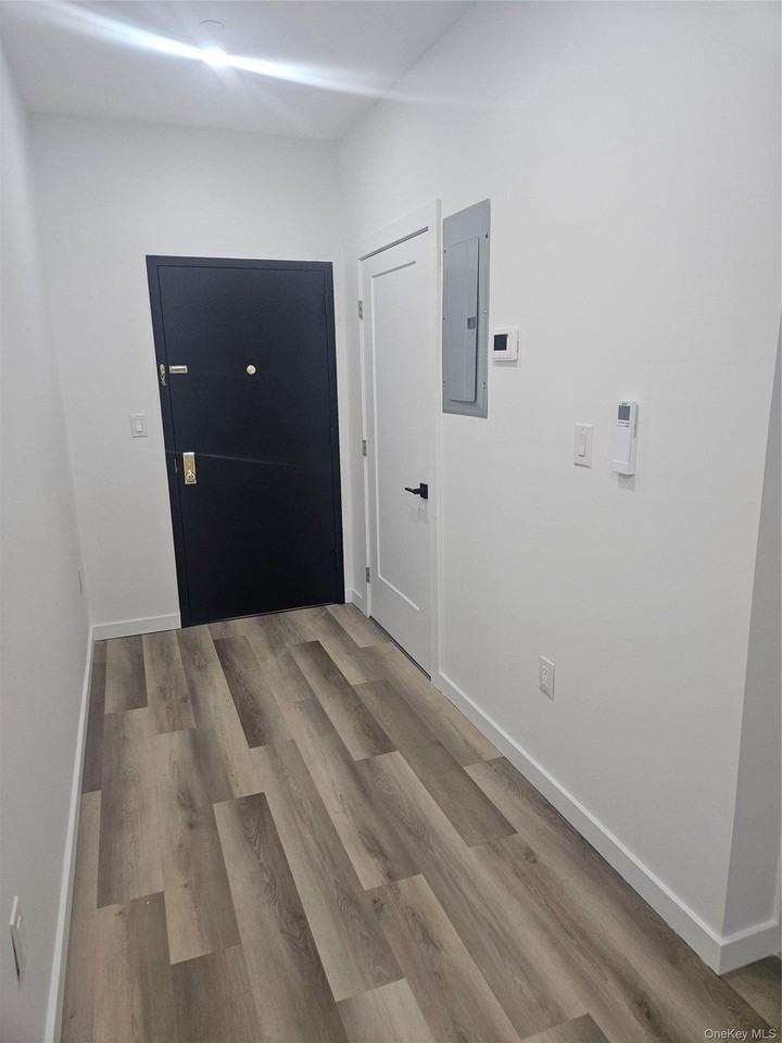 842 Liberty Ave #1B - Photo 5 of 7
