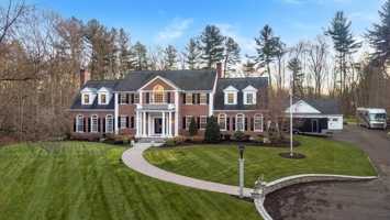 featured image of 40 Grandview Rd