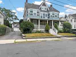 featured image of 70 Holbrook Ave #R
