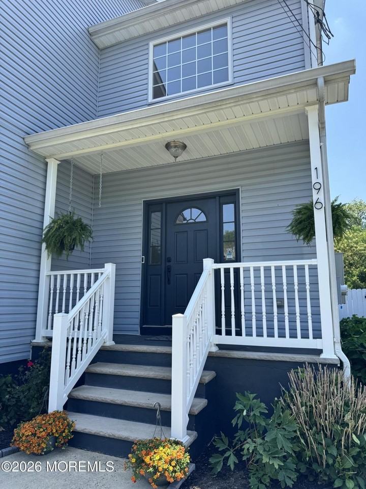 196 South St - Photo 3 of 36