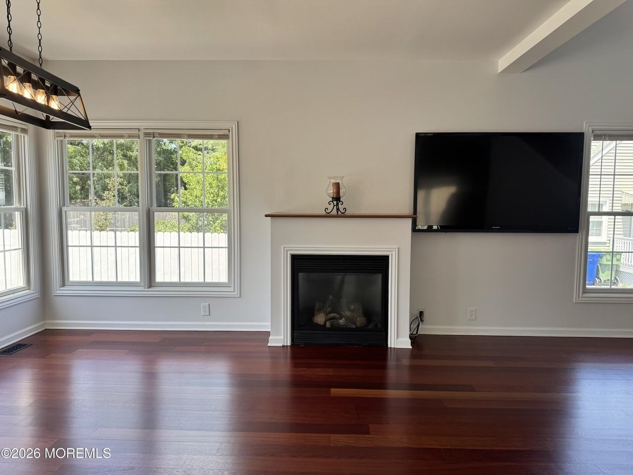 196 South St - Photo 7 of 36