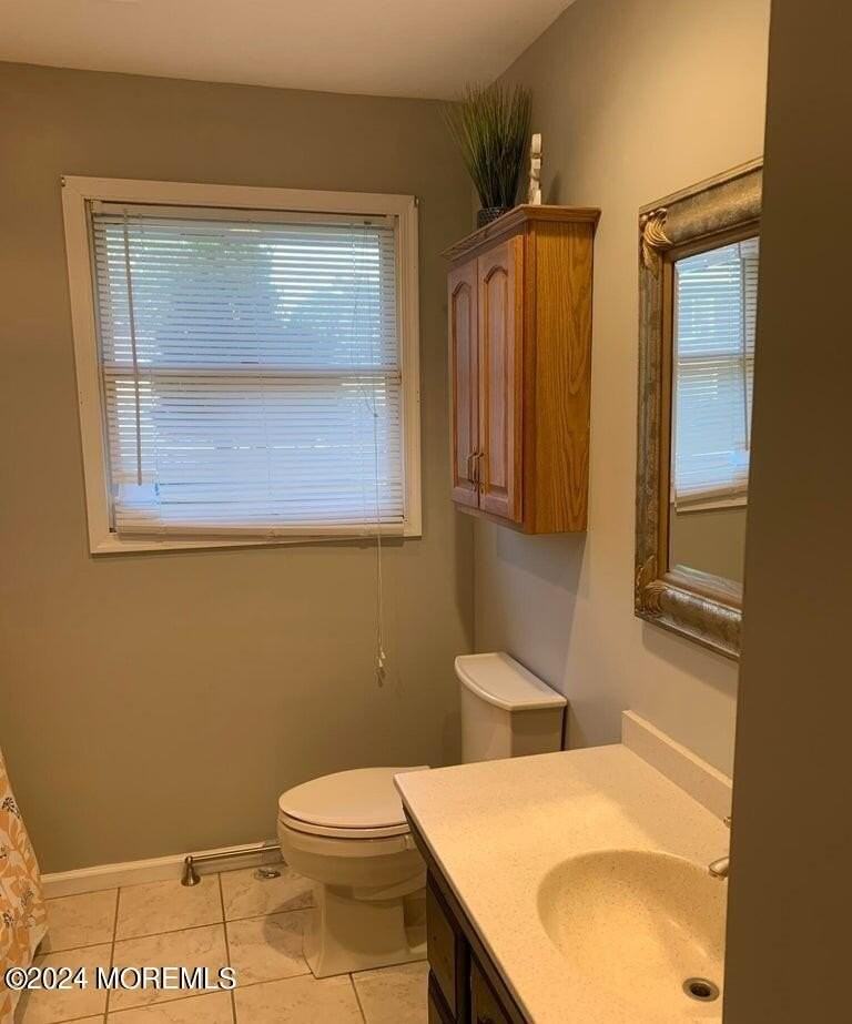 508 Asbury Ave - Photo 3 of 10