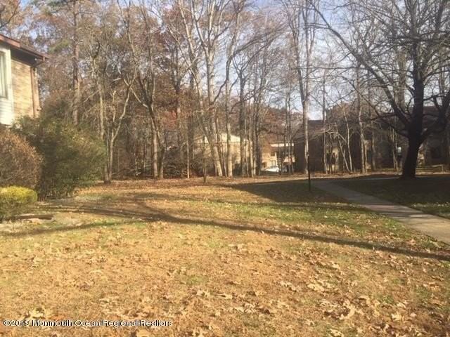 130 Amberly Dr #H - Photo 2 of 12