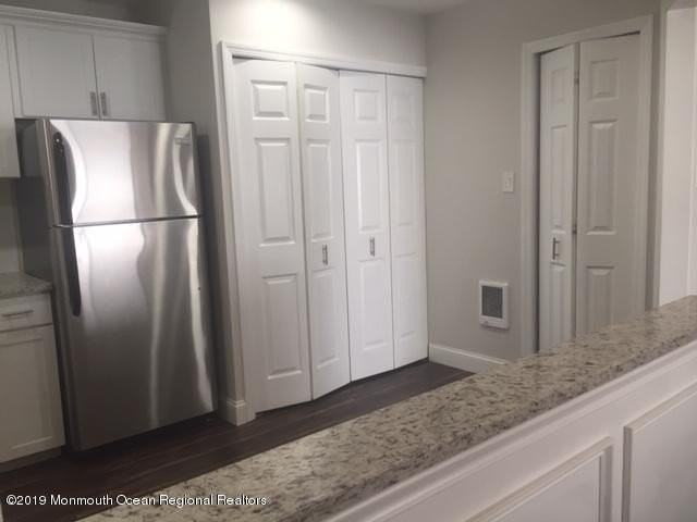 130 Amberly Dr #H - Photo 4 of 12