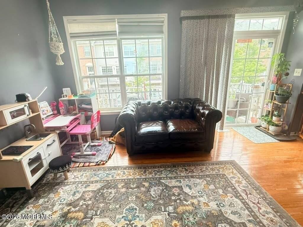 24 Tottenham Ct - Photo 2 of 4