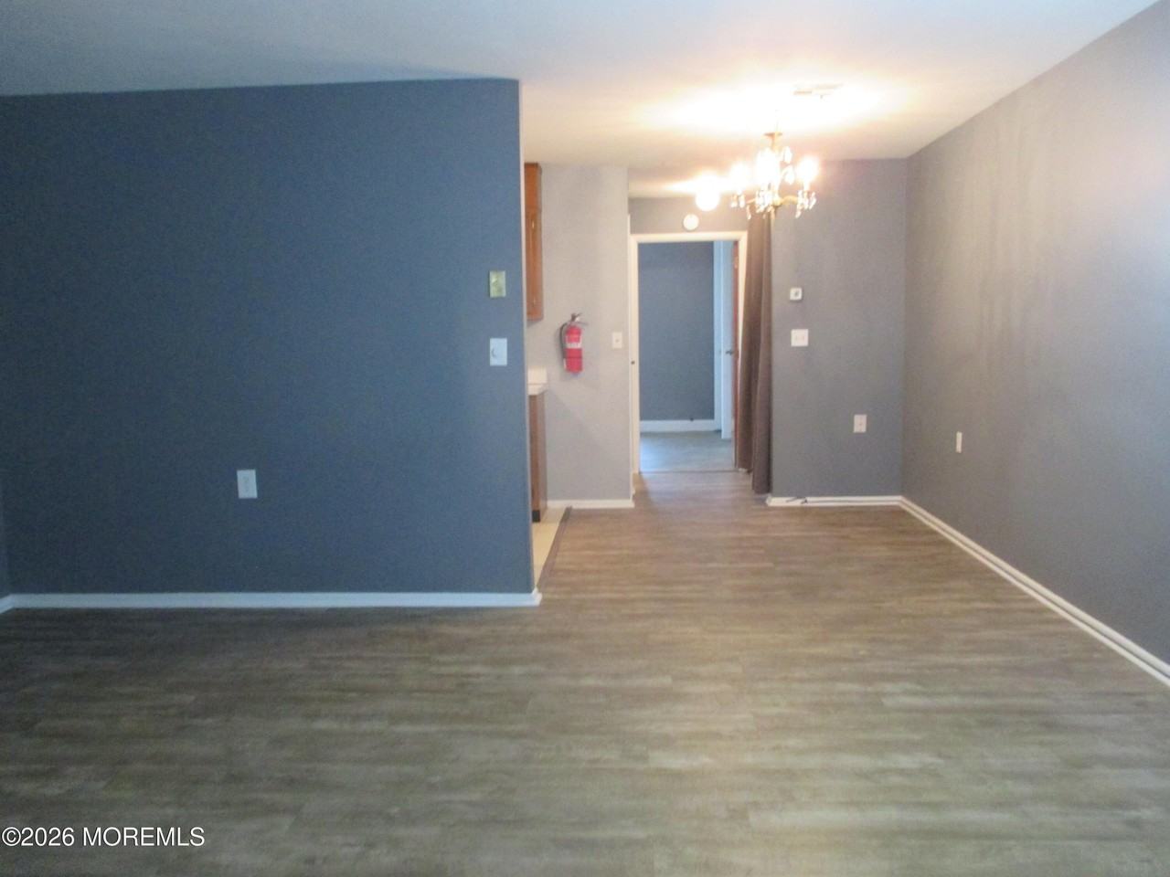 841B Inverness Ct - Photo 6 of 25