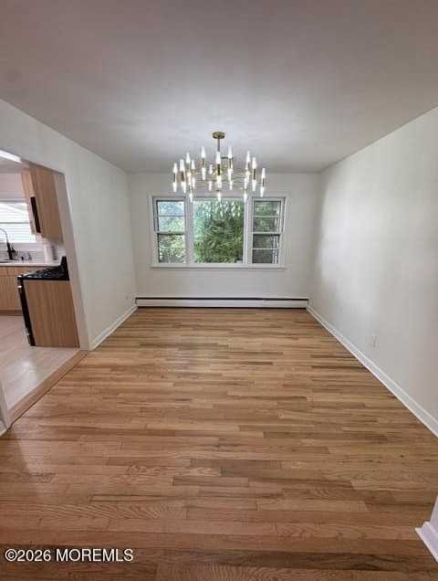 813 Roseld Ave - Photo 4 of 17