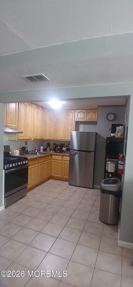 124 College Dr #124 - Photo 7 of 8