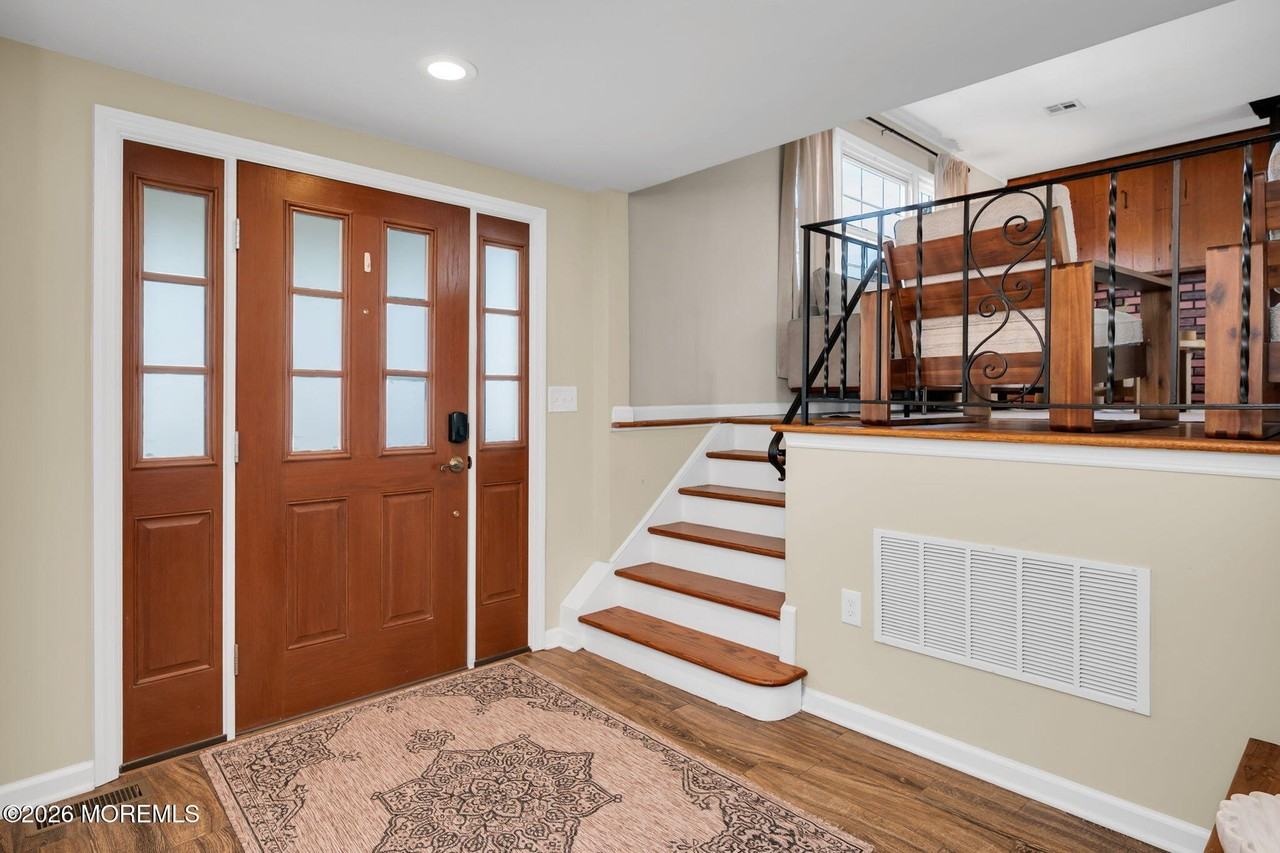 116 Cornell Ave - Photo 3 of 22