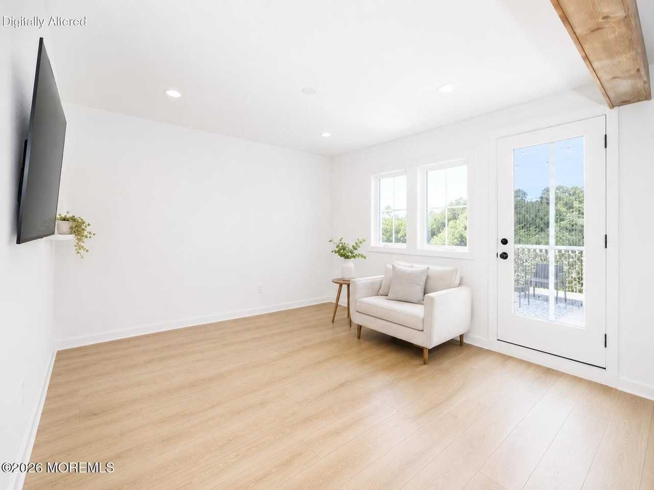96 1st Ave #A - Photo 5 of 19