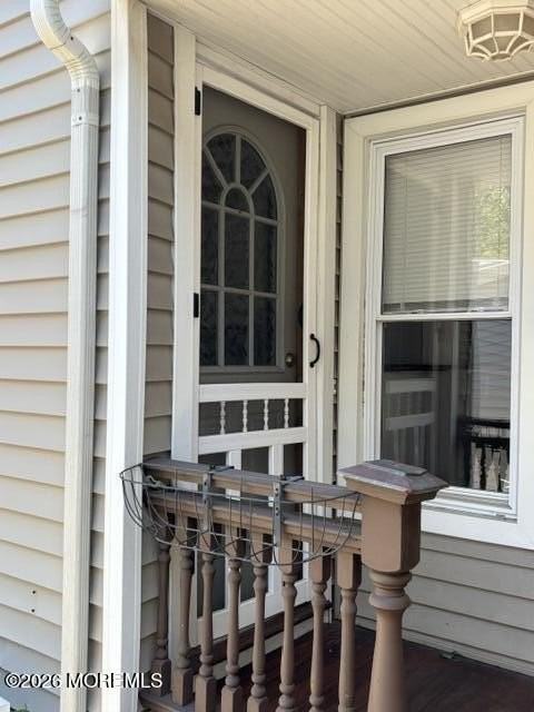 111 Embury Ave #REAR - Photo 2 of 12