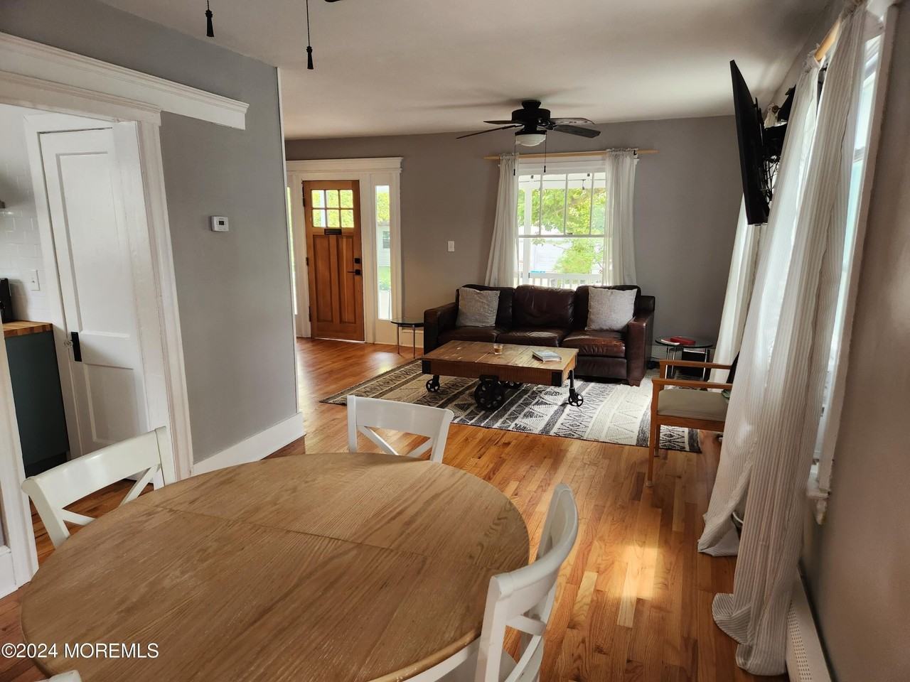 849 Central Ave - Photo 6 of 20