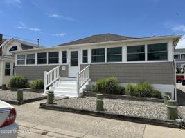 featured image of 119 Ocean Ave