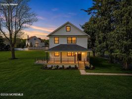 featured image of 194 Fort Plains Rd