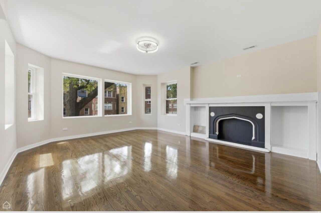 7741 S Phillips Ave #2 - Photo 3 of 15